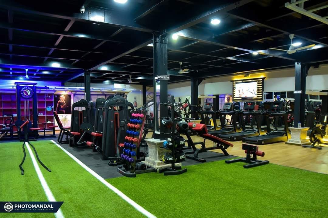 BobsGym’s premium equipment and green functional training area in Lakeside, Pokhara